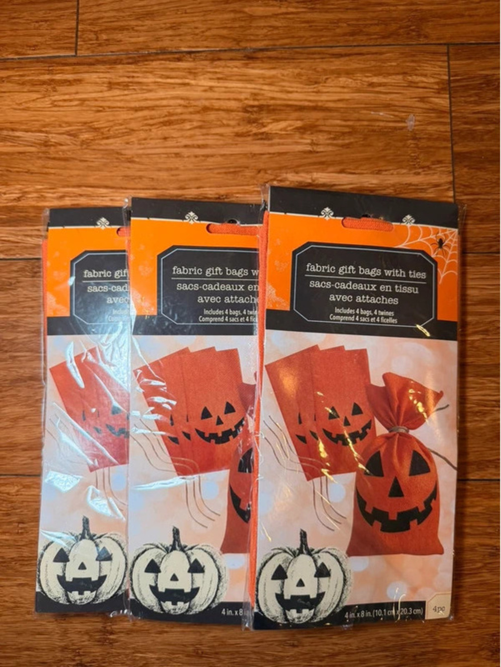 Halloween Jack-O’-Lantern Fabric Gift Bags with Ties – 3 Packs with 4 bags each